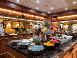 Breakfast area - Hotel Mercure Villefranche-sur-Saone (Villefranche-sur-Saône)