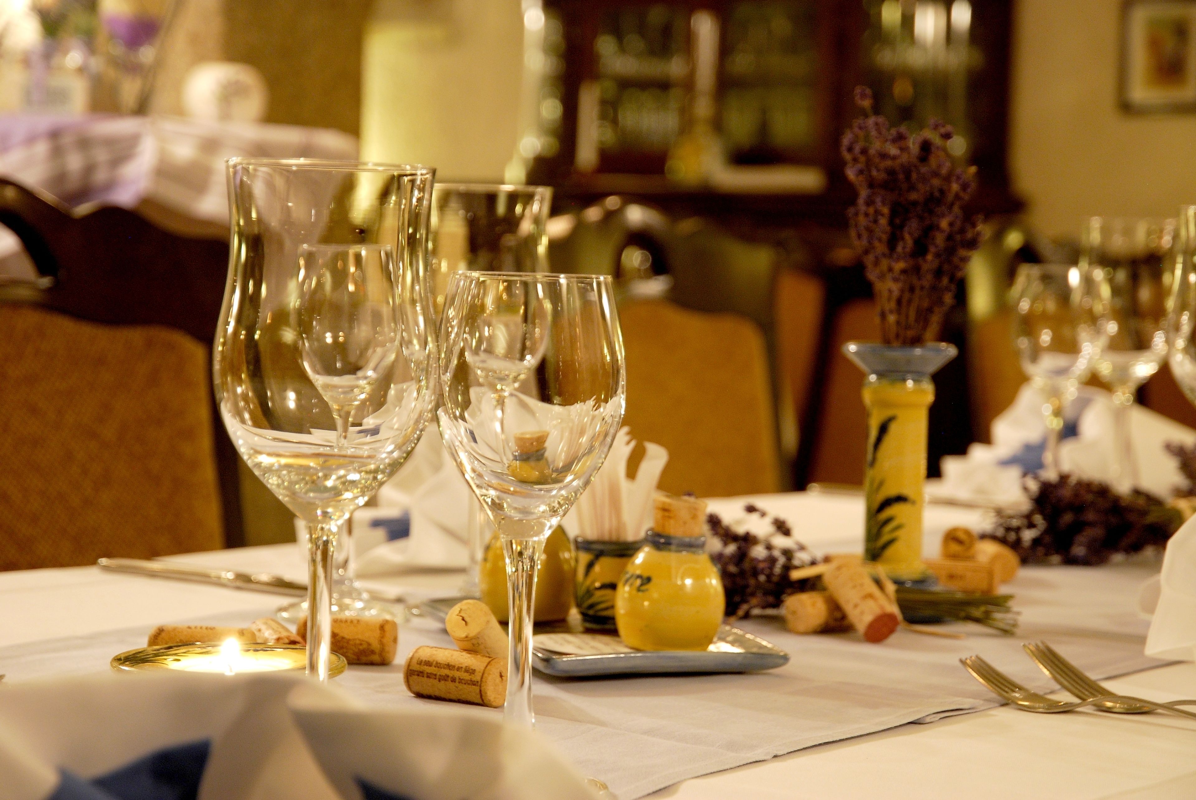 dinner served, french cuisine, al fresco dining