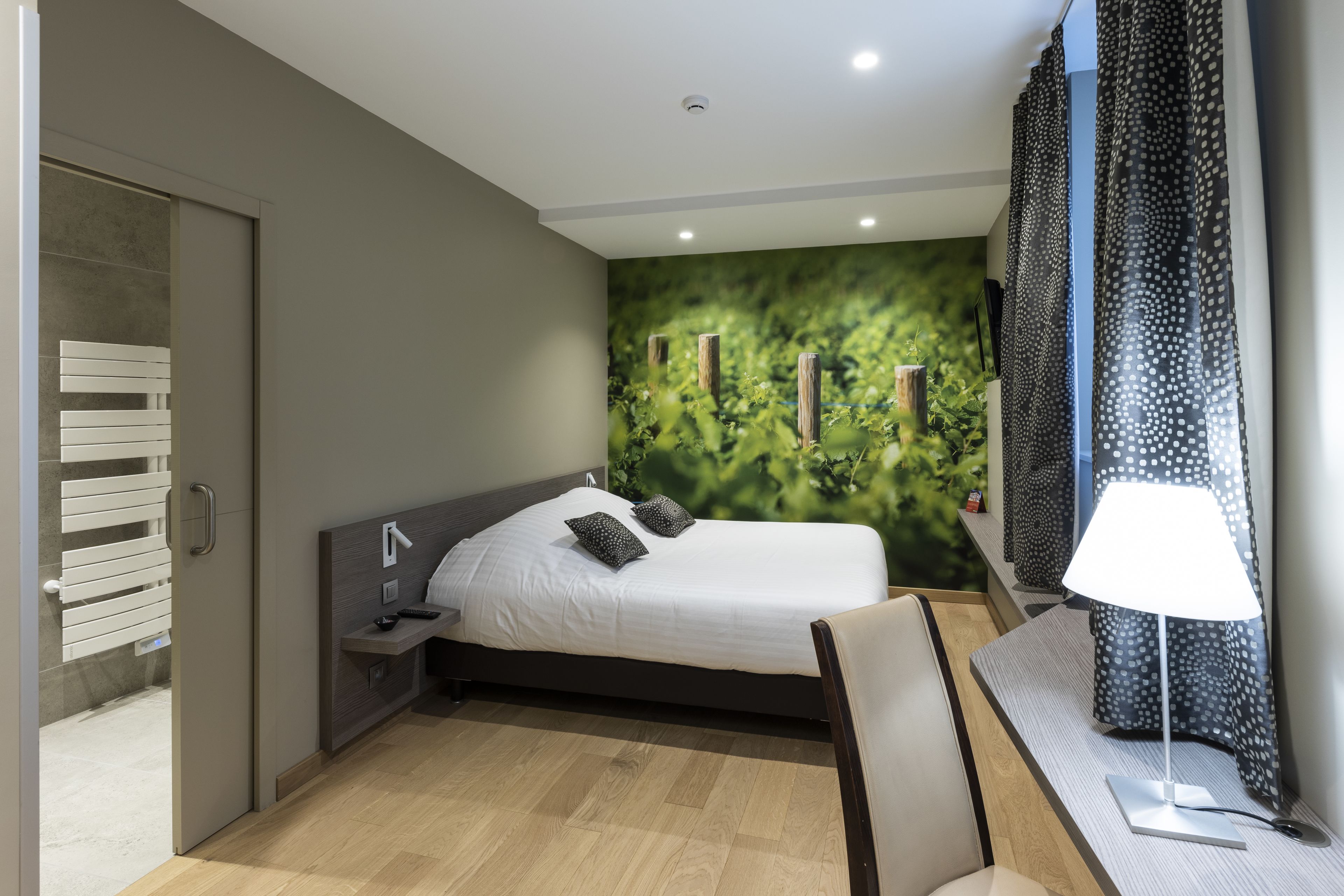 double serenity room, accessible to people with reduced mobility | premium bedding, individually decorated, desk, blackout curtains