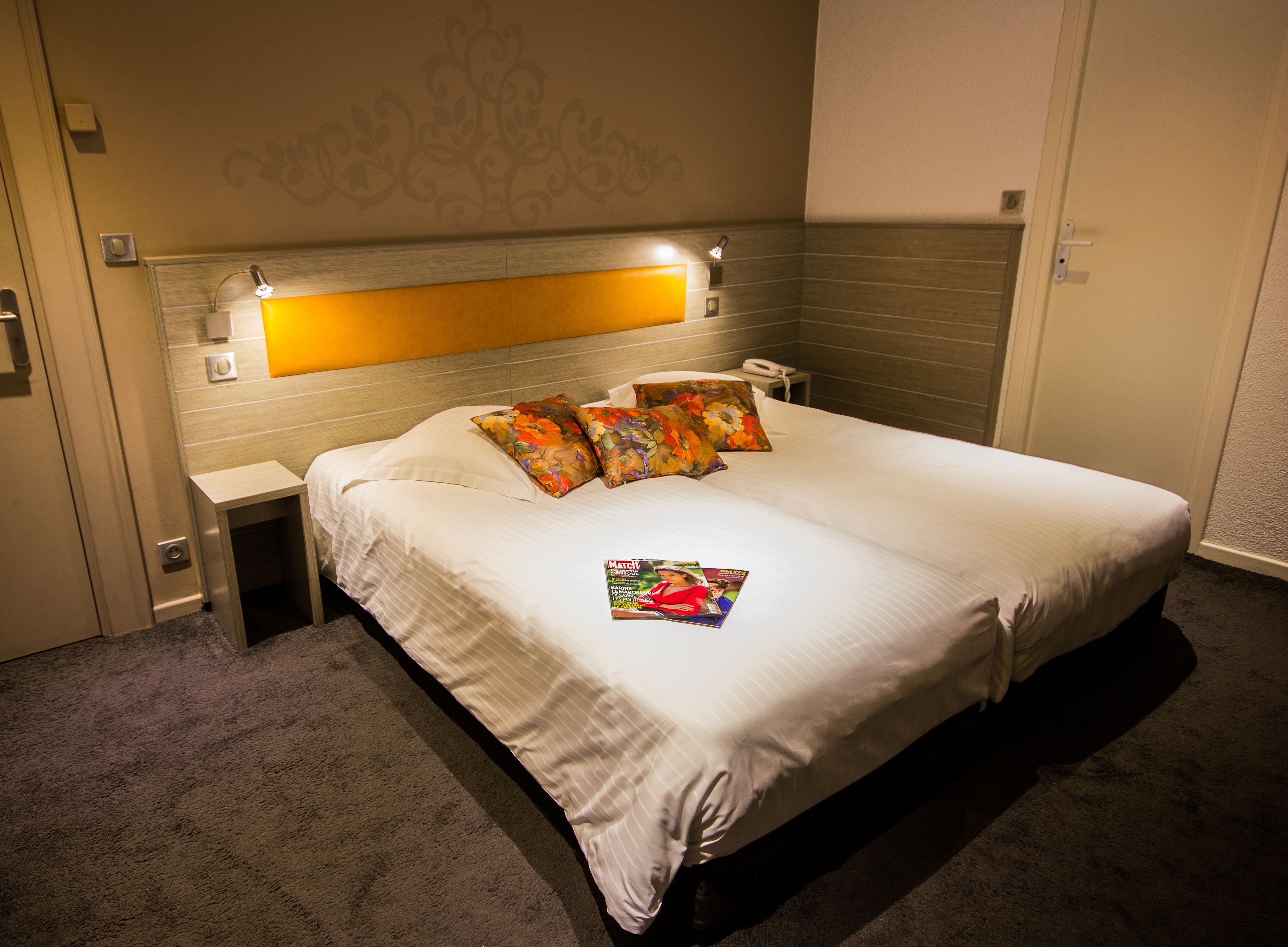 comfort double or twin room | 1 bedroom, desk, soundproofing, free wifi