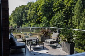 Quarto casal superior | 1 quarto, roupas de cama antialérgicas, frigobar, cofres nos quartos