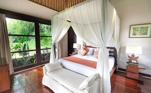 Elite Villa, 2 Bedrooms, Private Pool, Garden View