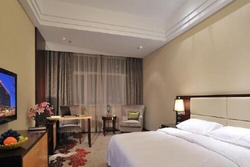 Chun XUE Four Seasons Hotel