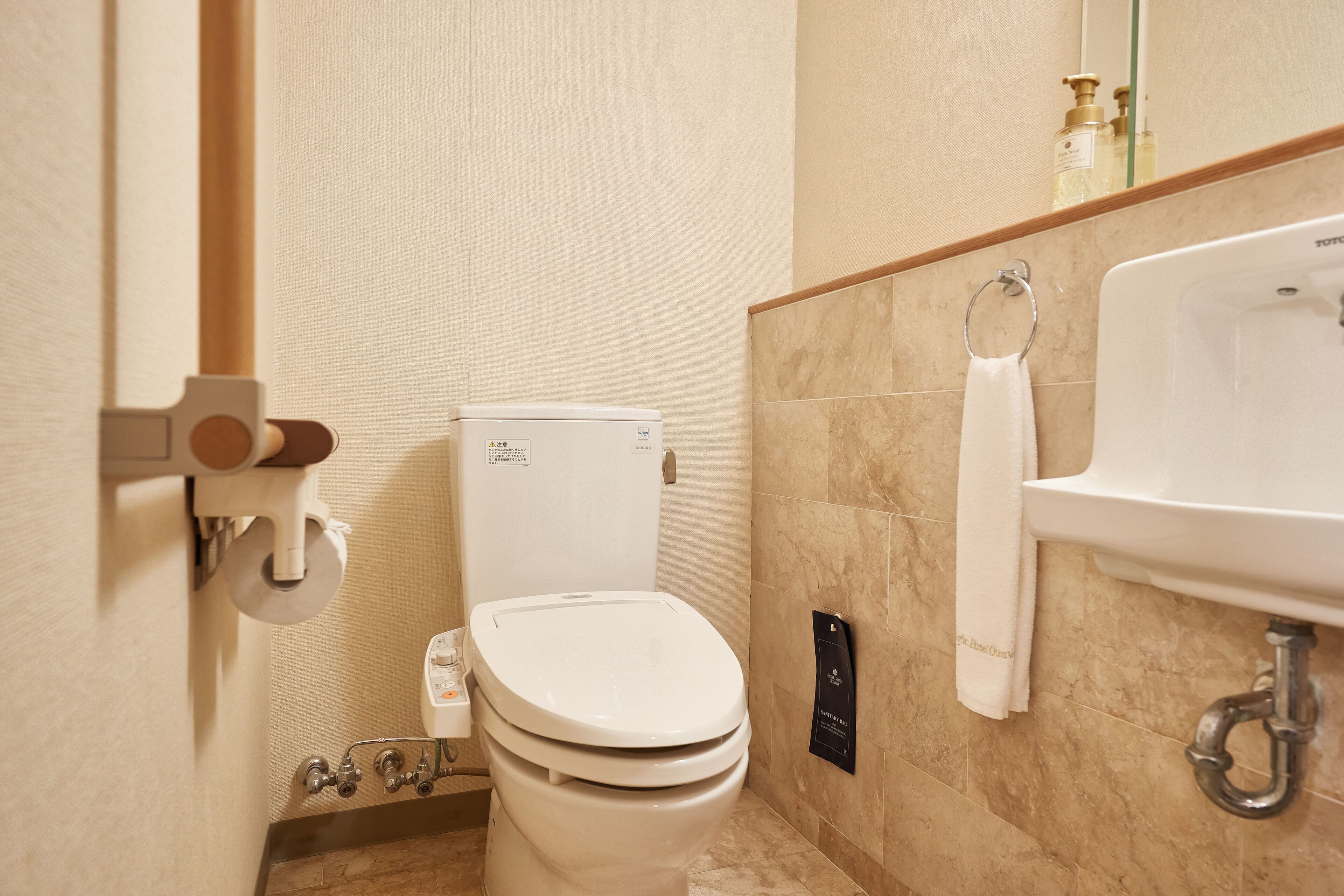 pacific tatami twin, non-smoking | 1 bedroom, premium bedding, desk, blackout curtains