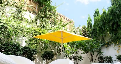 Bloomrooms @ Link Road