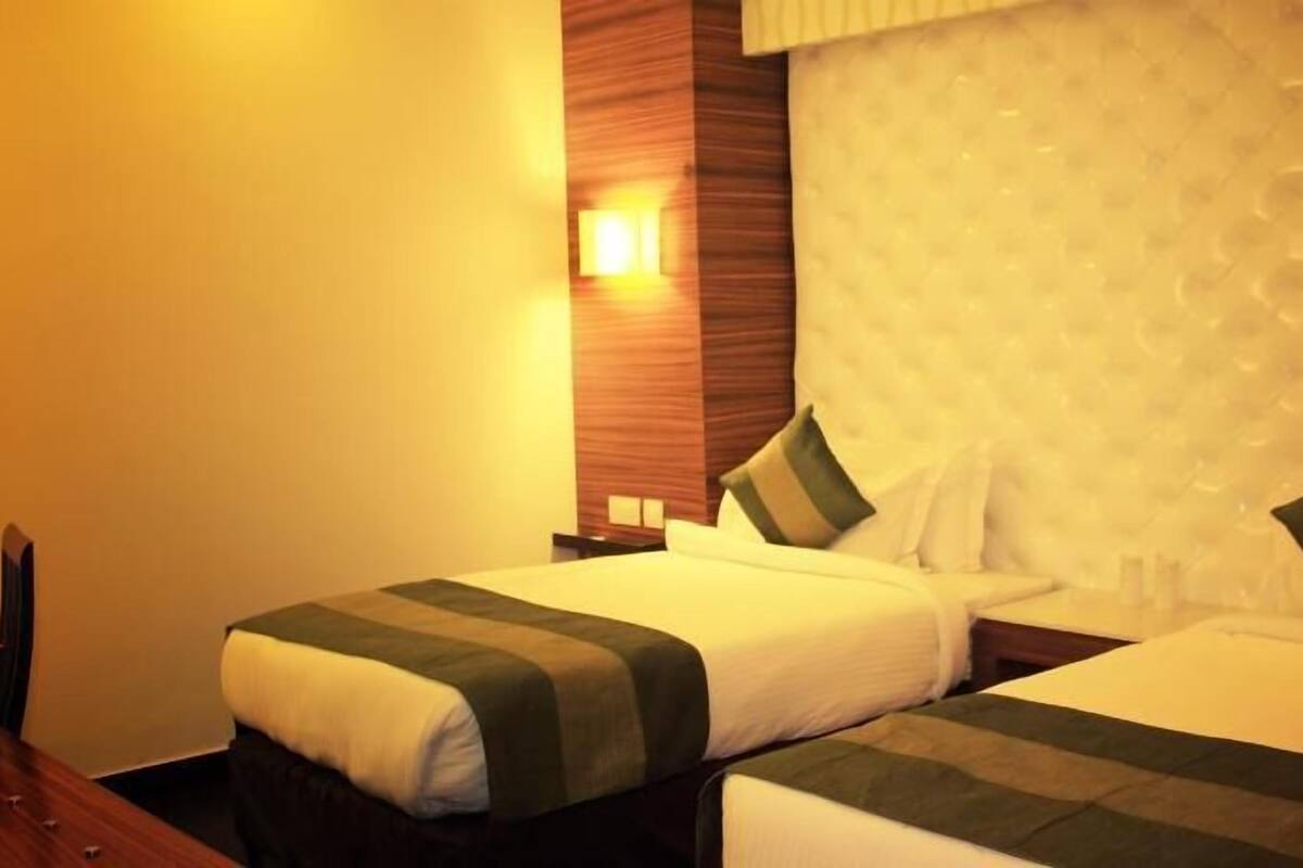 10 عدّة غرف نوم وأغطية فراش متميزة وألحفة محشوة بالريش