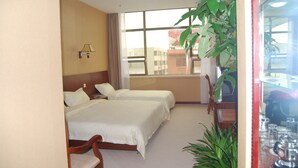 Colchones con pillow-top, escritorio y camas plegables/adicionales
