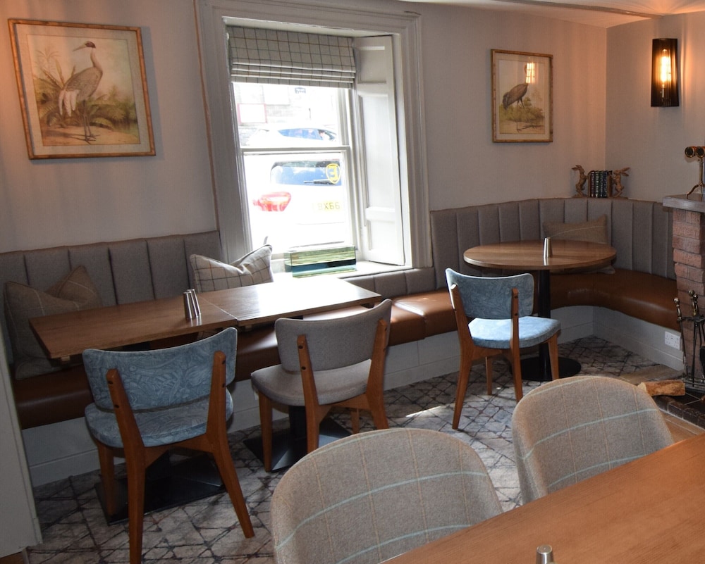 The Elphinstone Hotel by null