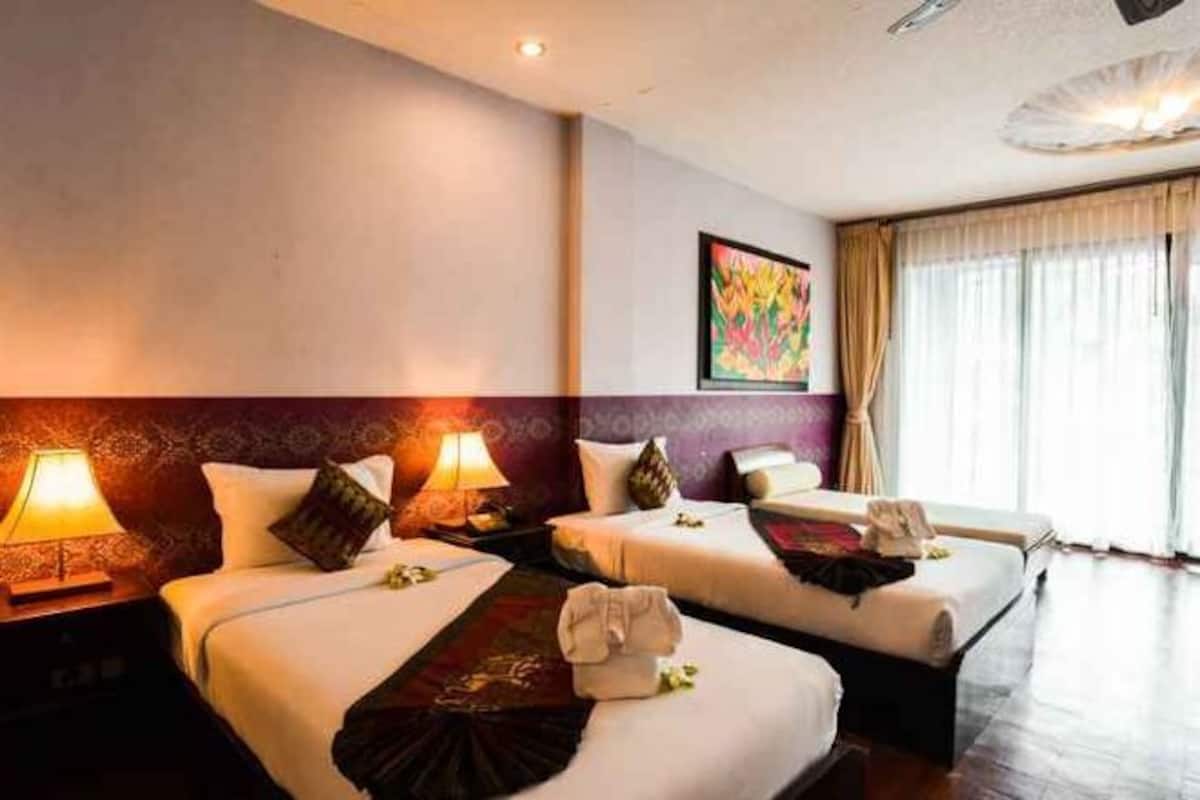 1 habitación, ropa de cama de alta calidad y minibar