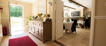 洛夫斯格罗夫乡村宾馆