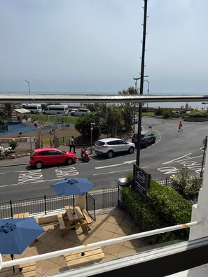 Single Room, 1 Twin Bed - Lynton House (Teignmouth)