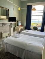 Habitación con 2 camas individuales