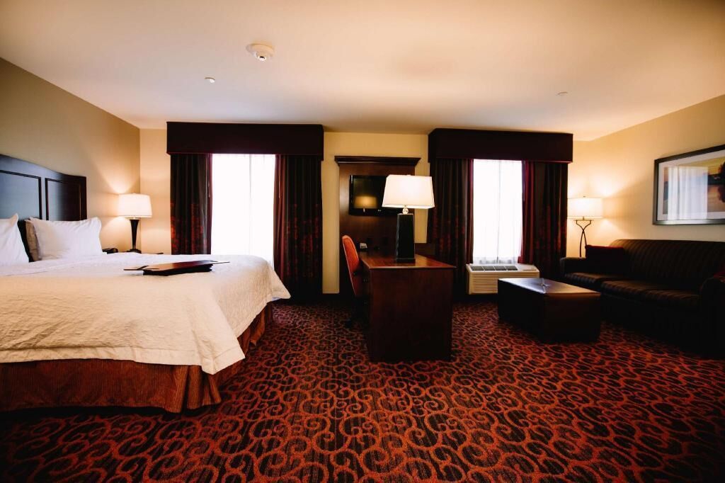 In-room safe, desk, iron/ironing board, free rollaway beds