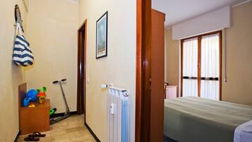 Family Room | 1 bedroom, premium bedding, in-room safe, desk