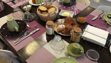 Free daily full breakfast