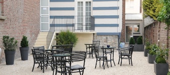 Marnie House Hôtel