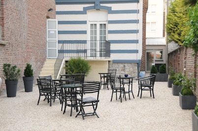Marnie House Hôtel