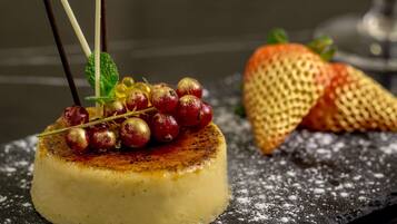 Breakfast, lunch and dinner served