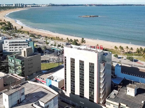 ibis Vitoria Praia de Camburi