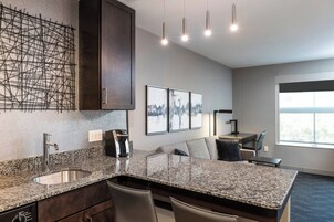 TV LCD 32 polegadas com canais a cabo, TV, dock para iPod