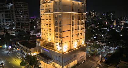 Harolds Hotel CEBU