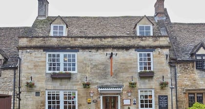 The Angel at Burford