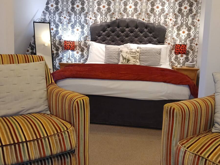 Egyptian cotton sheets, premium bedding, laptop workspace