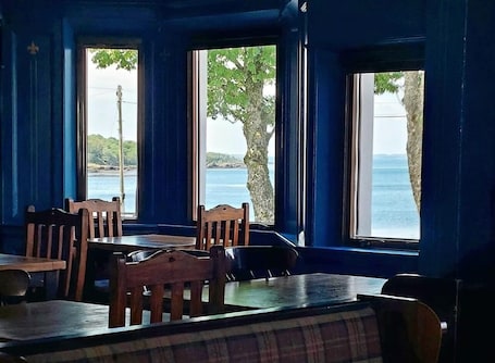 Se sirven cenas. Inn at Port nan Gael