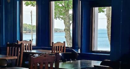 Inn at Port nan Gael