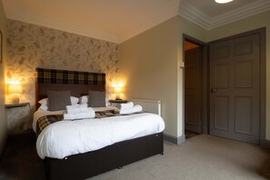 مكواة/لوح كي وواي فاي مجانًا