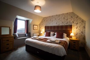 مكواة/لوح كي و واي فاي مجانًا