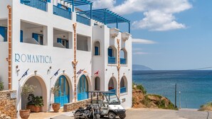 Unclassified image, 5 of 31, button - Romantica Hotel (Kithira)