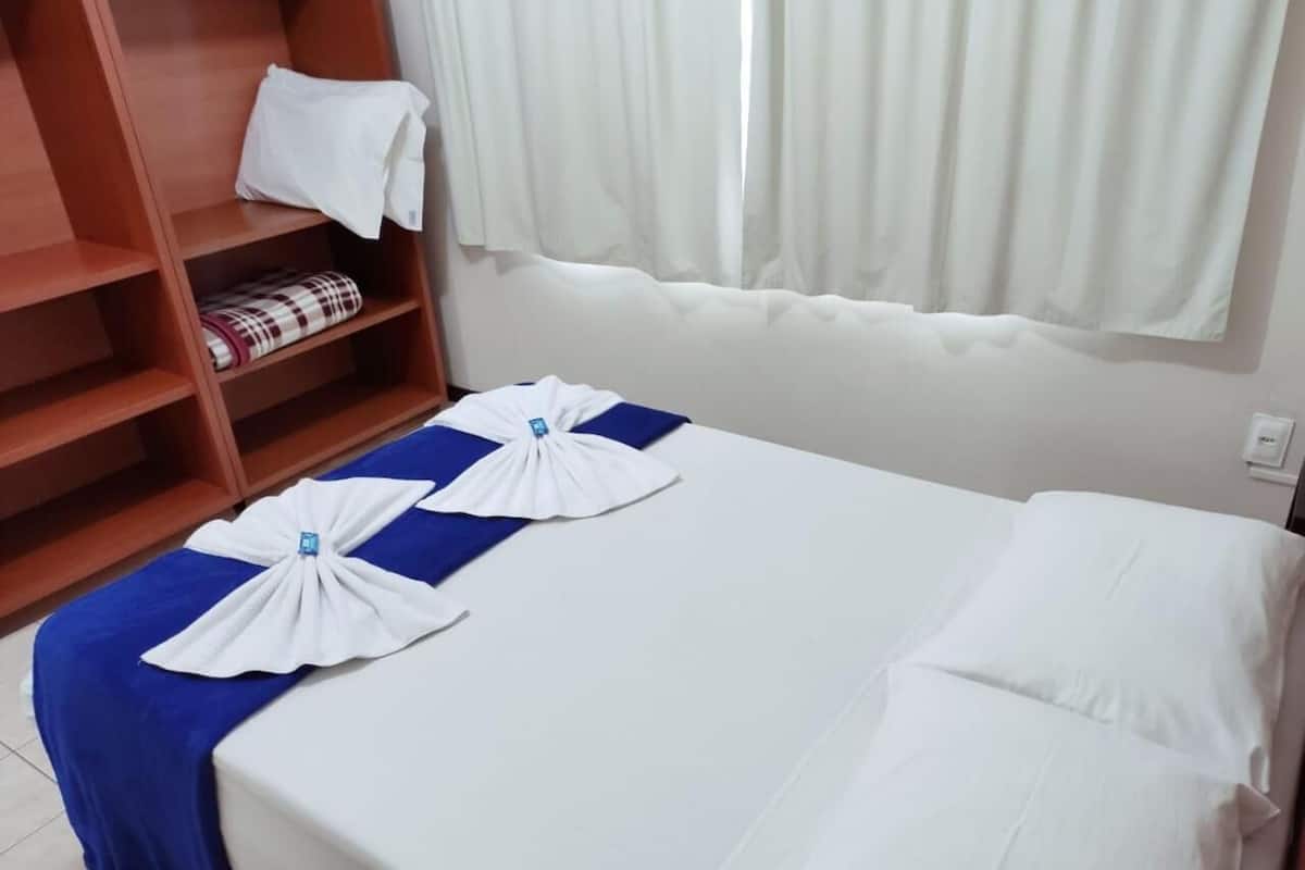 2 slaapkamers, een minibar, een kluis op de kamer, beddengoed
