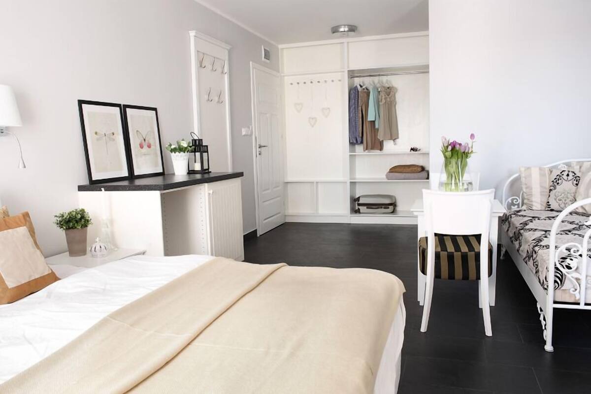 Design Apartment, 1 Bedroom, Balcony | Egyptian cotton sheets, premium bedding, in-room safe