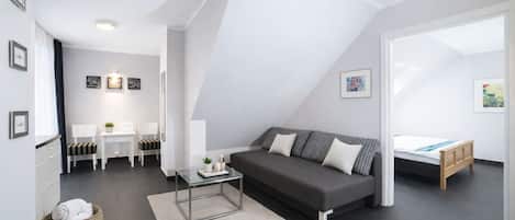 Deluxe-Apartment, 1 Schlafzimmer | BettwÀsche aus Àgyptischer Baumwolle, hochwertige Bettwaren, Zimmersafe