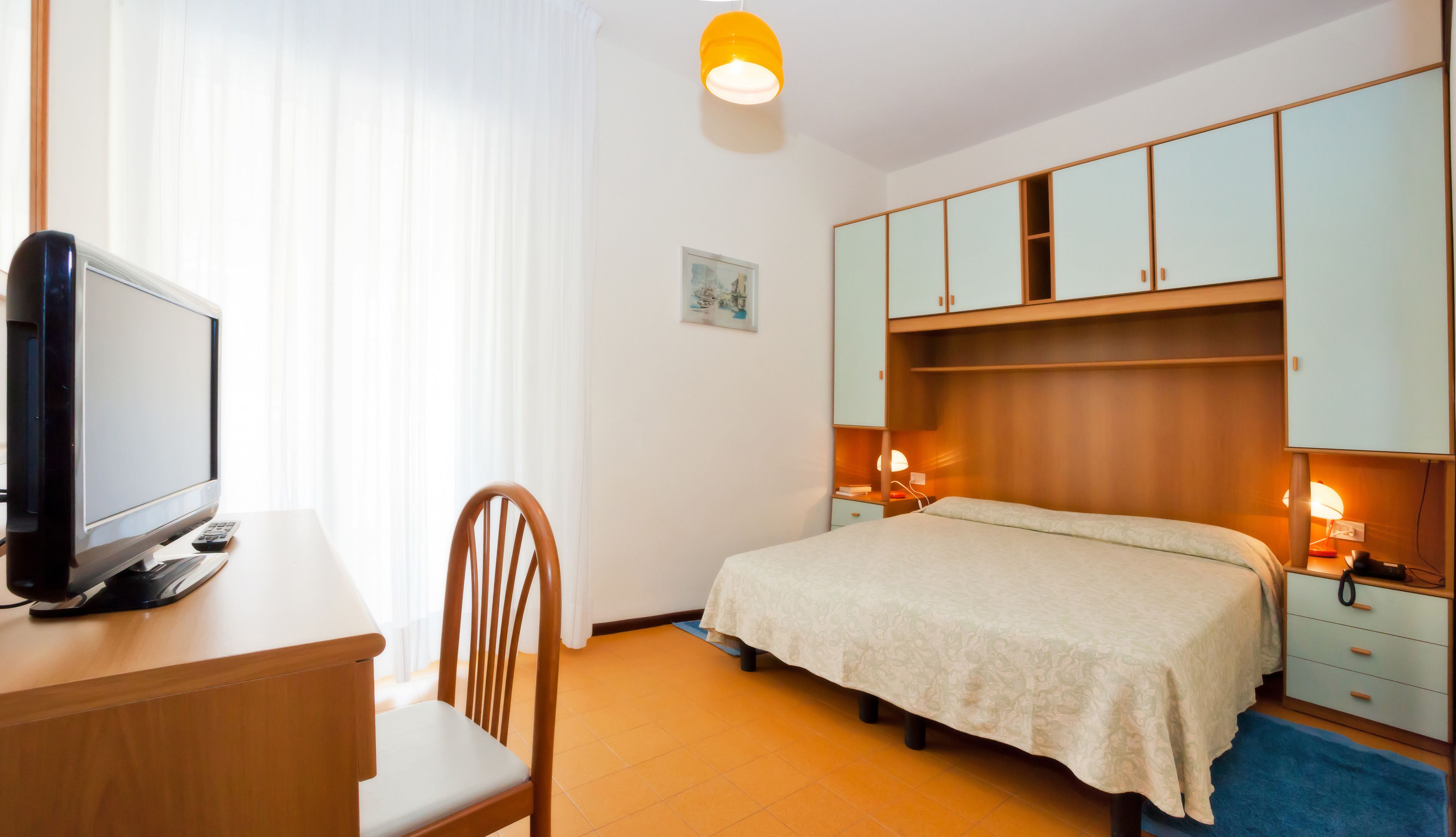 double or twin room, balcony | in-room safe, desk, soundproofing, free wifi