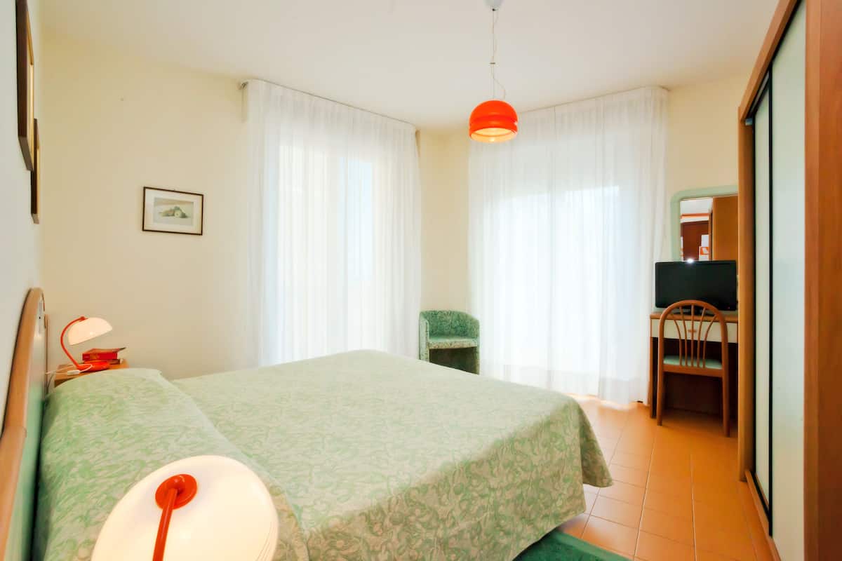 Doppel- oder Zweibettzimmer, Balkon