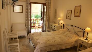 Studio Supérieur | Décoration personnalisée, Wi-Fi gratuit, draps fournis