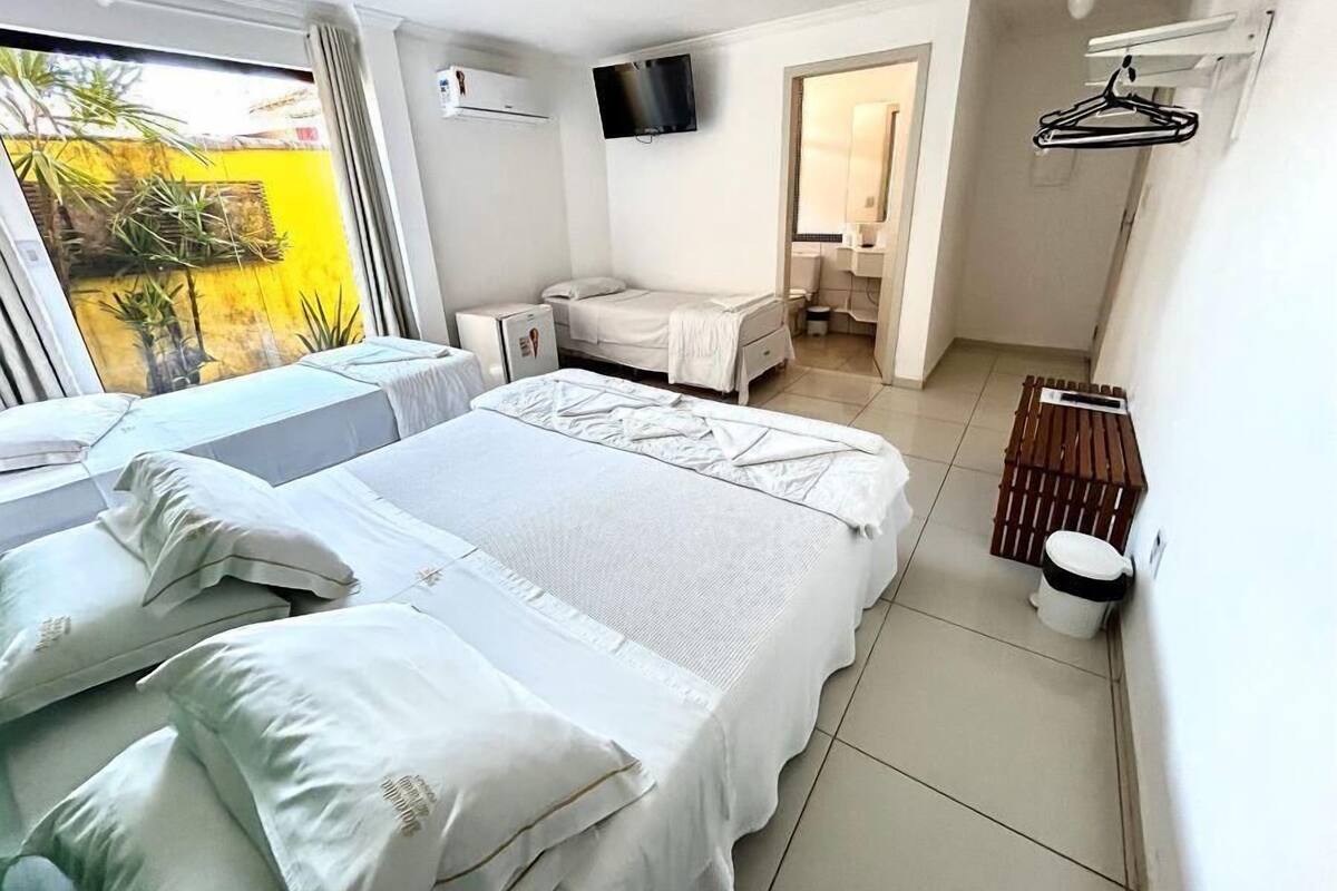 Minibar, WiFi (free), bed sheets