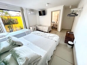 Habitación Deluxe | Minibar, wifi gratis y ropa de cama 