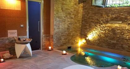 Aurelia Garden Gold Bed & Breakfast