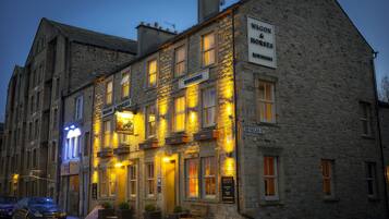 Front of property – evening/night