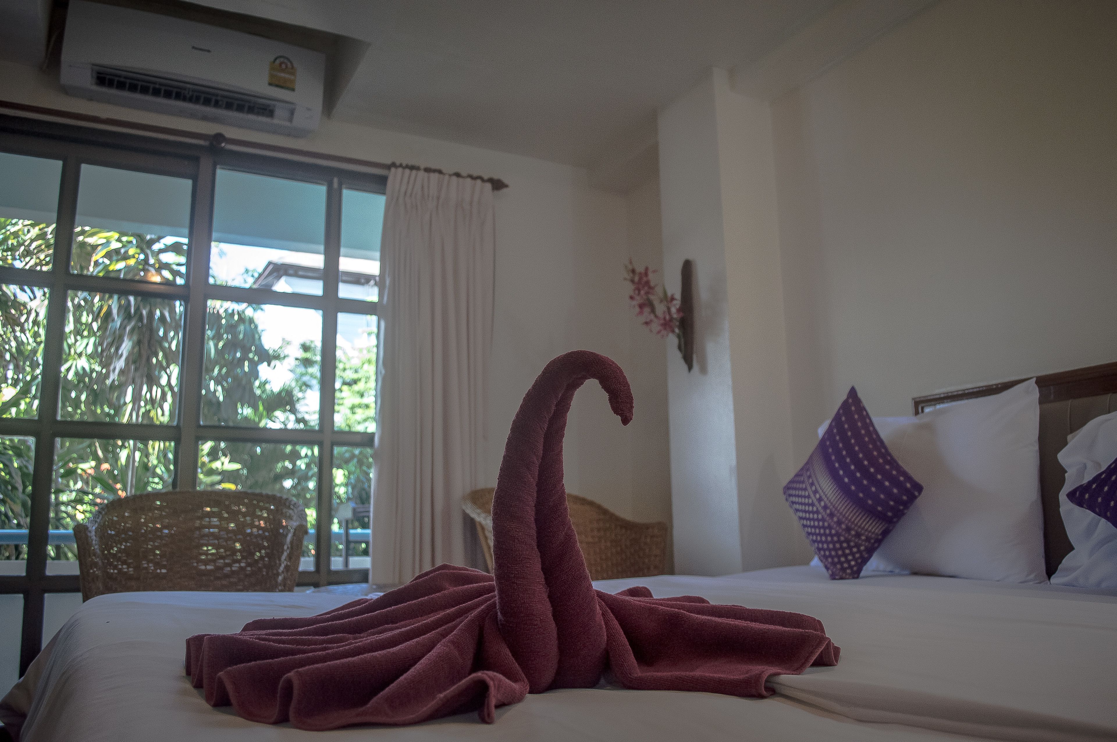 standard double room | minibar, in-room safe, desk, free wifi