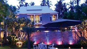 Outdoor dining - Samui Seabreeze Place (Koh Samui)