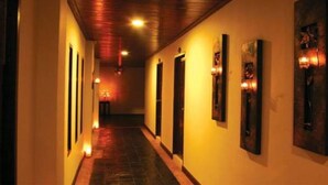 Minibar, in-room safe, desk, rollaway beds (surcharge) - Samui Seabreeze Place (Koh Samui)