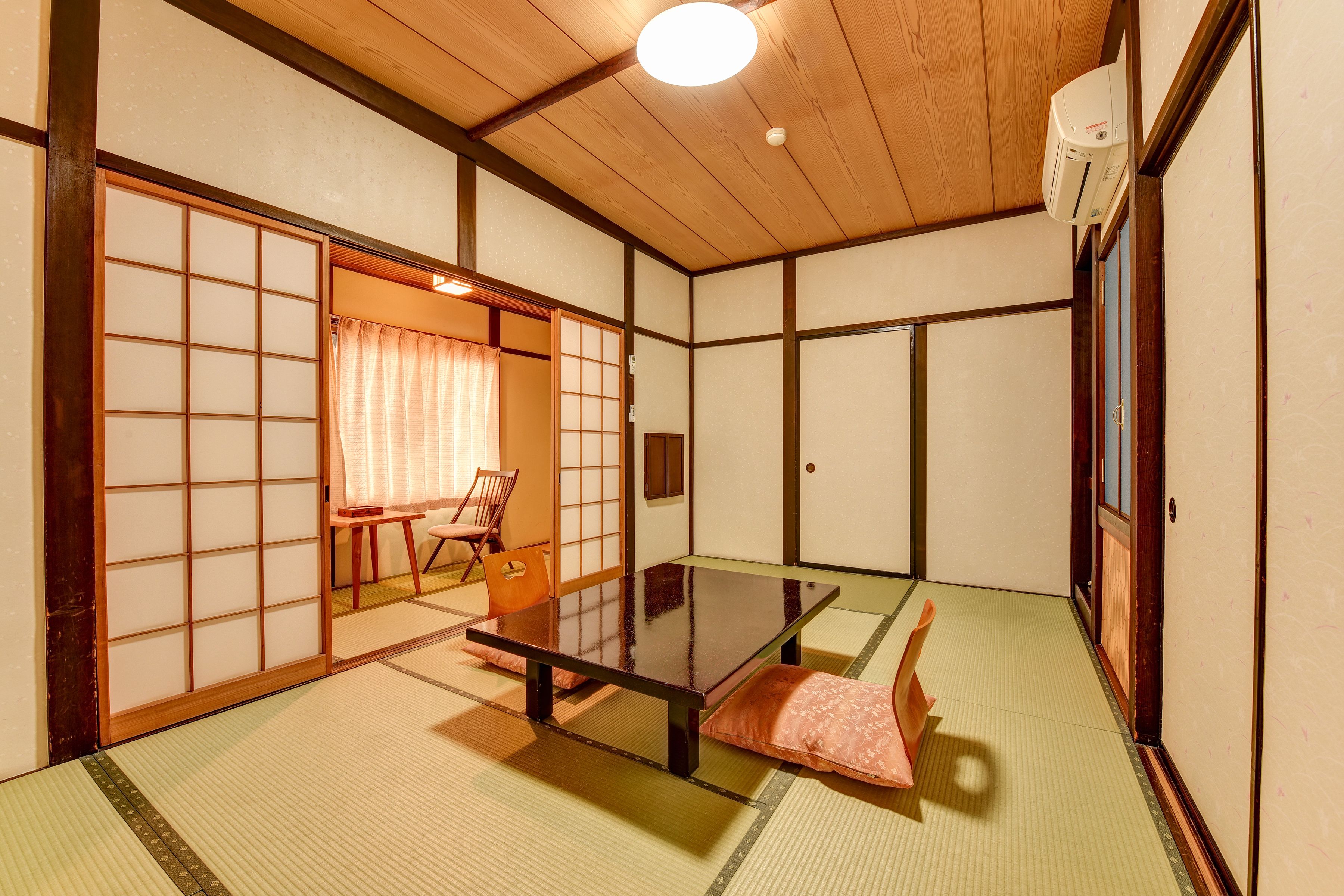 Foto - Futarishizuka Hakuun