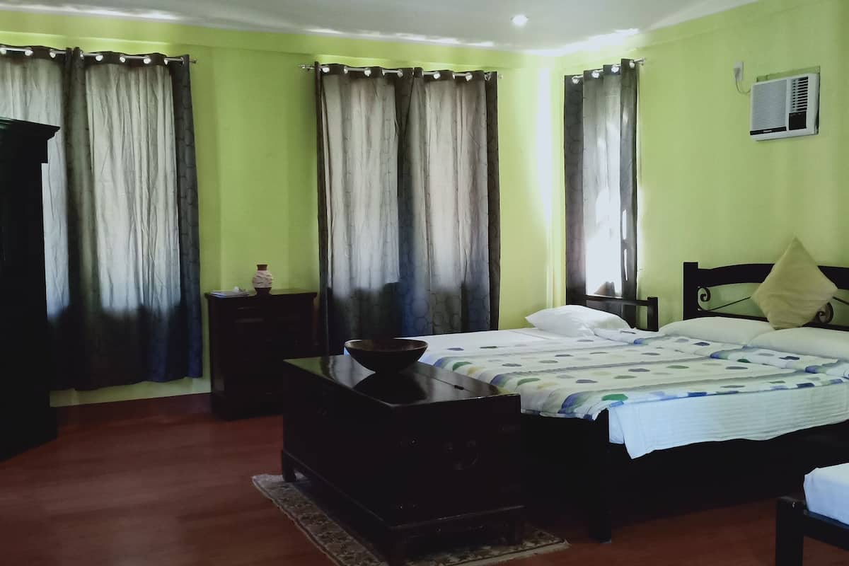 Safari Room