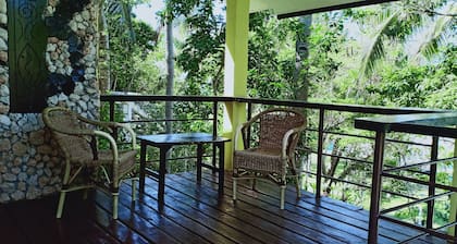 Mangrove Oriental Bed & Breakfast Resort
