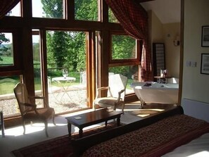 Room - Devon Country House & Wine School (Crediton)