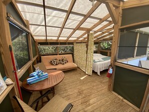 Egyptian cotton sheets, premium bedding, in-room safe